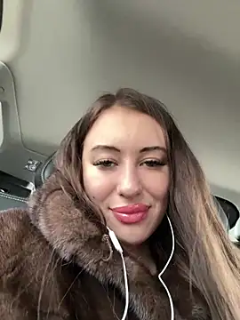 Snapshot of AndreaMood chatting on January 2025 06:56:01 AM AndreaMood online show from January 2025 06:56:01 AM