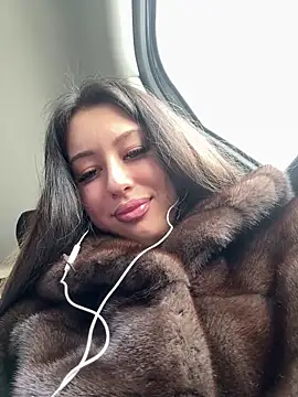 Snapshot of AndreaMood chatting on February 2025 06:09:02 AM AndreaMood online show from February 2025 06:09:02 AM