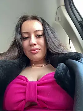 Snapshot of AndreaMood chatting on February 2025 07:26:02 AM AndreaMood online show from February 2025 07:26:02 AM