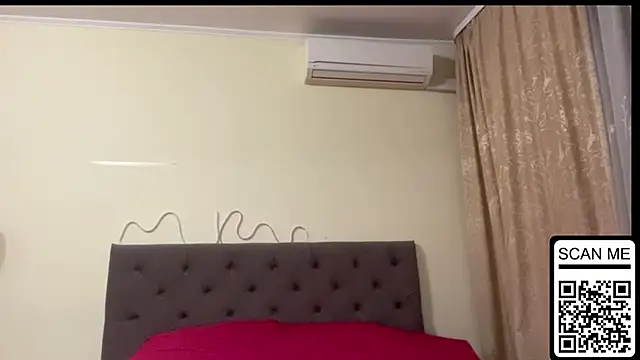 Snapshot of Dreamyblushfairy chatting on November 2025 05:26:02 PM Dreamyblushfairy online show from November 2025 05:26:02 PM