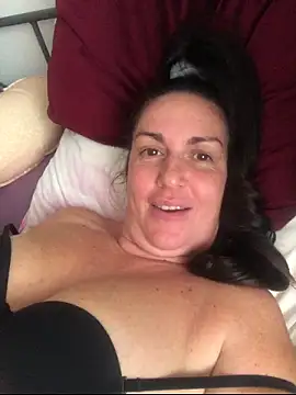 Snapshot of BELLAMORGANE1 chatting on October 2025 02:13:02 PM BELLAMORGANE1 online show from October 2025 02:13:02 PM