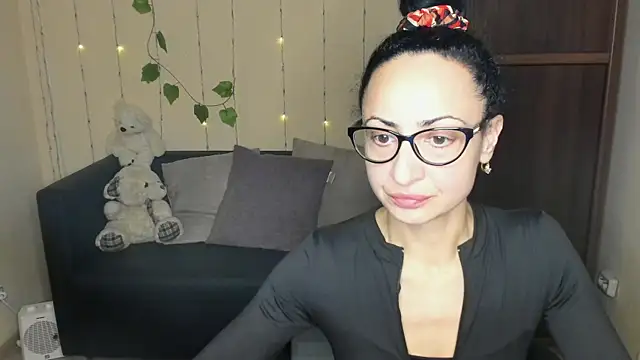 Arianasweety23 online show from January 2025 12:31:01 PM