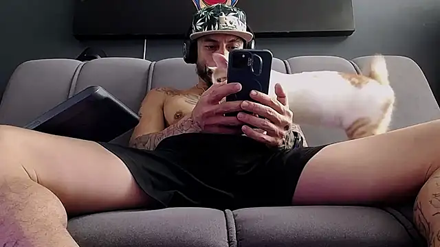 callme douglas online show from October 2025 02:37:02 PM