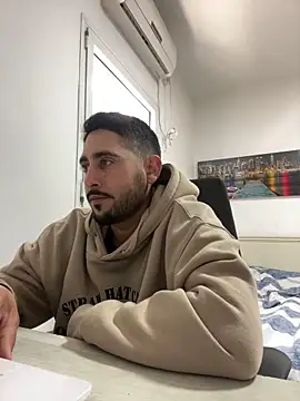 Snapshot of luffykingofpirets chatting on February 2025 12:00:01 PM luffykingofpirets online show from February 2025 12:00:01 PM