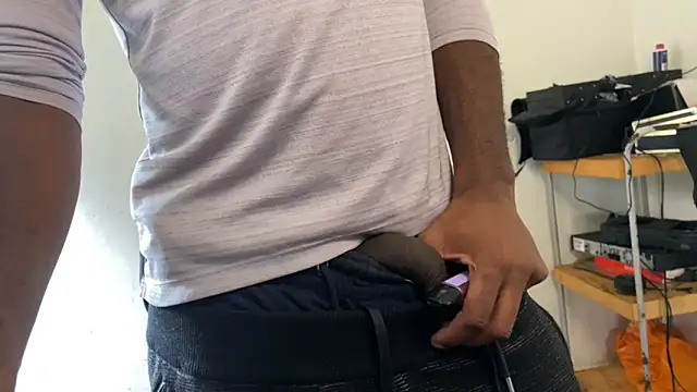 BuffBlackThug online show from September 2025 03:45:01 PM