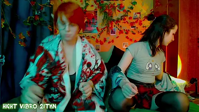 TrickyKitsune online show from October 2025 03:40:02 PM