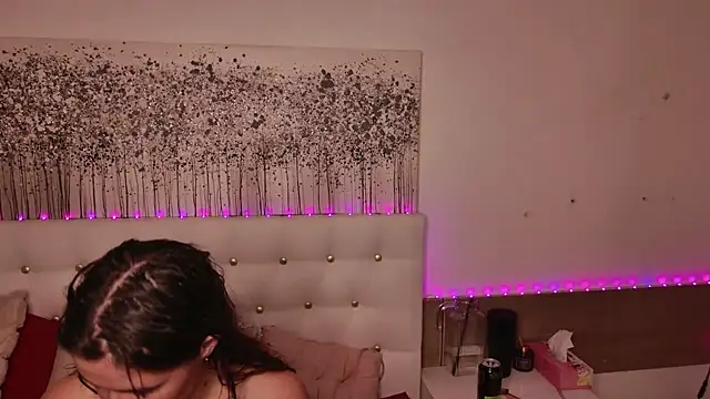 Snapshot of StellaFrost chatting on September 2025 03:02:01 PM StellaFrost online show from September 2025 03:02:01 PM