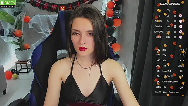 Snapshot of niki_cutes chatting on October 2025 01:06:02 AM niki cutes online show from October 2025 01:06:02 AM