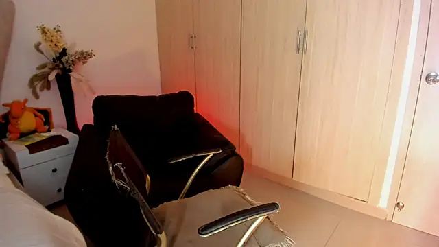 Snapshot of rachaeldeckard__ chatting on October 2025 02:50:02 AM rachaeldeckard online show from October 2025 02:50:02 AM