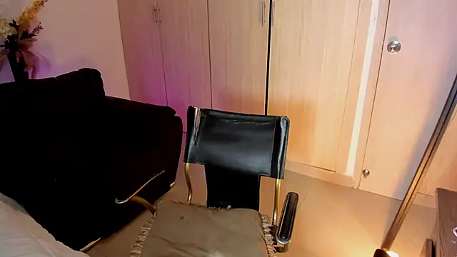 Snapshot of rachaeldeckard__ chatting on October 2025 03:41:02 AM rachaeldeckard online show from October 2025 03:41:02 AM