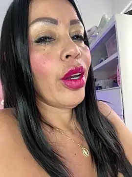 KarolRubi1 online show from January 2025 05:27:01 PM