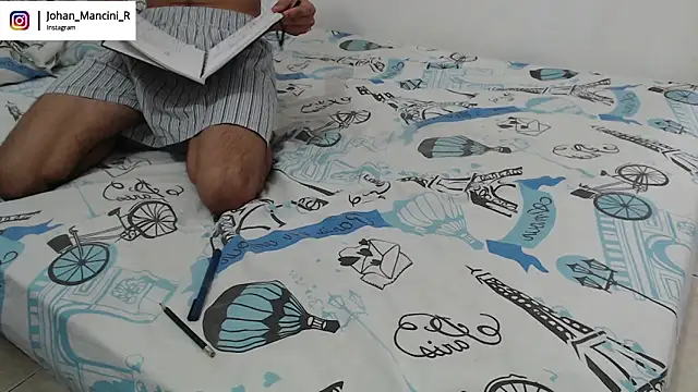 Snapshot of Johan_Mancini_R chatting on February 2025 02:52:01 PM Johan Mancini R online show from February 2025 02:52:01 PM