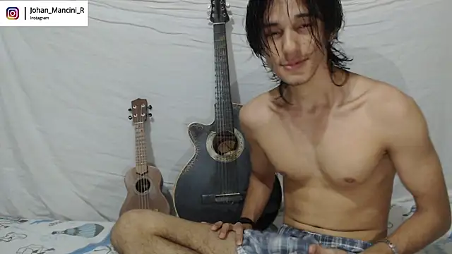 Snapshot of Johan_Mancini_R chatting on November 2025 07:56:02 PM Johan Mancini R online show from November 2025 07:56:02 PM