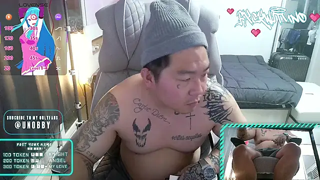fxckwituno online show from February 2025 02:48:02 PM