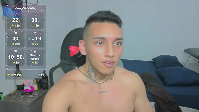 Snapshot of David_Adams2003 chatting on February 2025 04:59:01 PM David Adams2003 online show from February 2025 04:59:01 PM