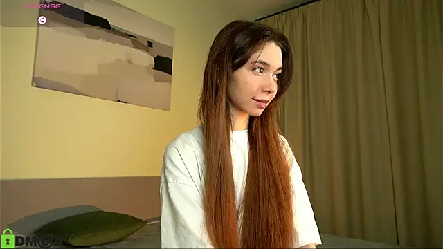 LittleOriana online show from December 2024 05:22:02 AM