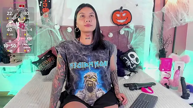 Nathalia Stone online show from October 2025 07:12:01 PM