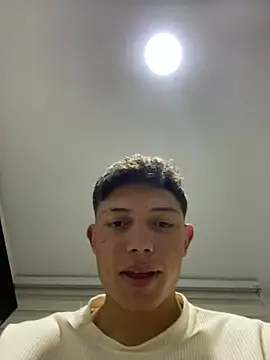 apoloruso online show from January 2025 02:54:02 AM