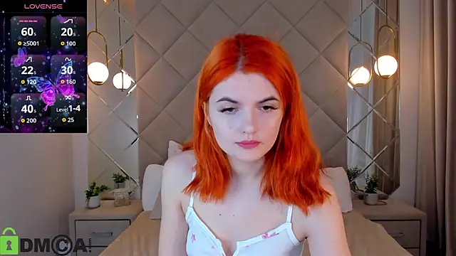 Snapshot of CharlotteMitchell chatting on October 2025 12:02:01 AM CharlotteMitchell online show from October 2025 12:02:01 AM