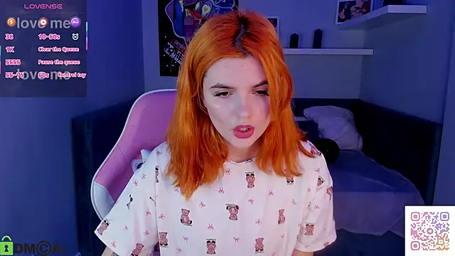 Snapshot of CharlotteMitchell chatting on November 2025 07:51:01 AM CharlotteMitchell online show from November 2025 07:51:01 AM