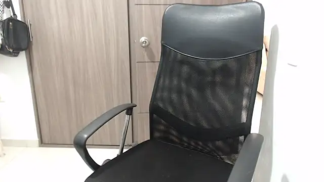 isabela oh online show from February 2025 02:54:02 PM