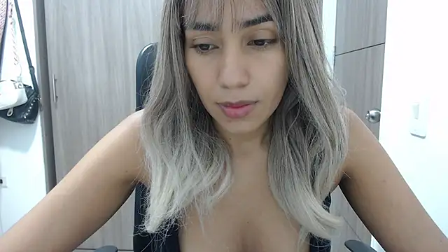 isabela oh online show from February 2025 04:59:01 PM