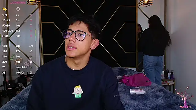 Snapshot of RyanPricee chatting on November 2025 04:11:02 AM RyanPricee online show from November 2025 04:11:02 AM