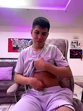 Snapshot of Angel_Khouri chatting on September 2025 03:39:02 AM Angel Khouri online show from September 2025 03:39:02 AM