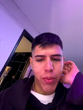 Snapshot of Angel_Khouri chatting on September 2025 04:03:01 AM Angel Khouri online show from September 2025 04:03:01 AM