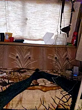 StruggleSnuggles online show from November 2025 11:49:02 PM