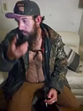 StruggleSnuggles online show from November 2025 01:04:02 AM