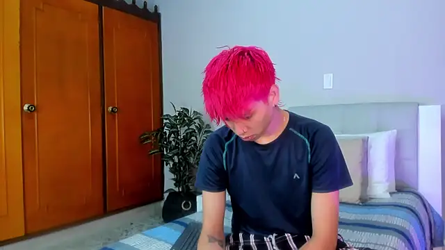 Snapshot of Brian-Ausslos chatting on February 2025 11:37:01 PM Brian-Ausslos online show from February 2025 11:37:01 PM