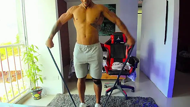 Snapshot of Adam_Valenciia chatting on September 2025 04:40:01 PM Adam Valenciia online show from September 2025 04:40:01 PM