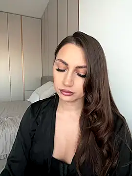 claraxjoyy online show from October 2025 05:30:01 AM