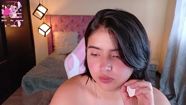 michell petty01 online show from October 2025 08:10:01 PM