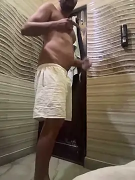 Snapshot of skyisthelimit12 chatting on March 2025 02:40:02 AM skyisthelimit12 online show from March 2025 02:40:02 AM