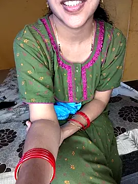 lovelygirl4567 online show from October 2025 09:50:02 AM