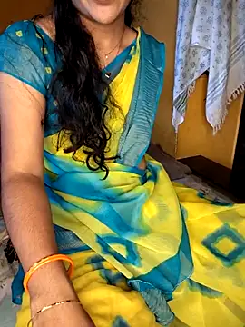 lovelygirl4567 online show from October 2025 06:02:02 AM