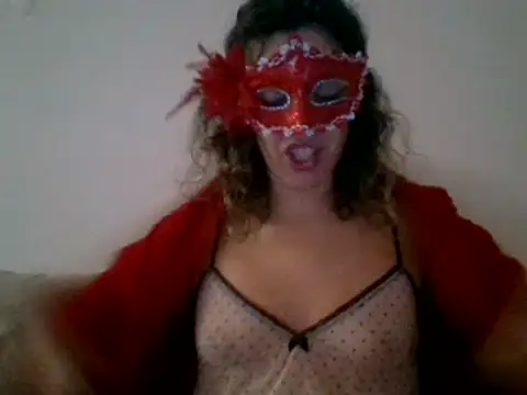 Snapshot of couple-tuga chatting on February 2025 11:24:01 PM couple-tuga online show from February 2025 11:24:01 PM