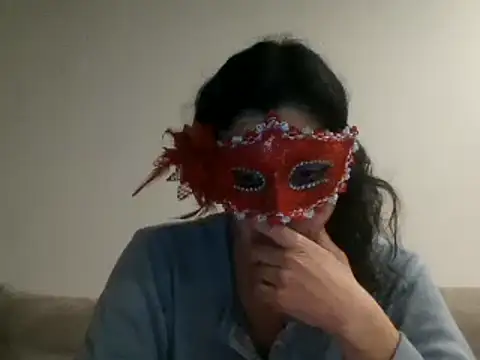 Snapshot of couple-tuga chatting on February 2025 09:38:01 PM couple-tuga online show from February 2025 09:38:01 PM