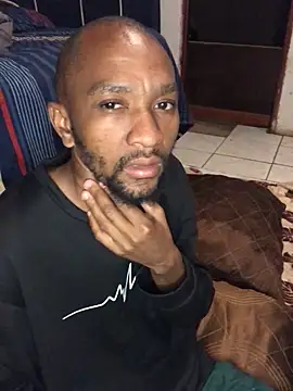 MKbesxxx online show from December 2025 09:00:01 PM