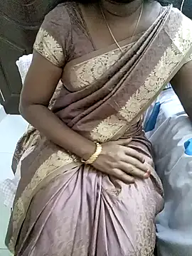 Snapshot of Tamil_Vishalini chatting on January 2025 04:56:02 PM Tamil Vishalini online show from January 2025 04:56:02 PM