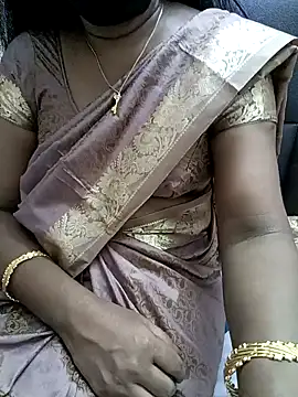 Snapshot of Tamil_Vishalini chatting on January 2025 08:02:01 PM Tamil Vishalini online show from January 2025 08:02:01 PM