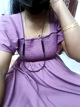 Snapshot of Tamil_Vishalini chatting on January 2025 08:29:01 AM Tamil Vishalini online show from January 2025 08:29:01 AM