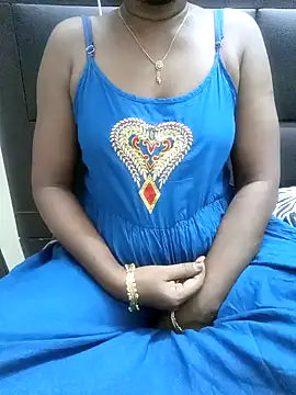 Snapshot of Tamil_Vishalini chatting on January 2025 01:08:01 AM Tamil Vishalini online show from January 2025 01:08:01 AM