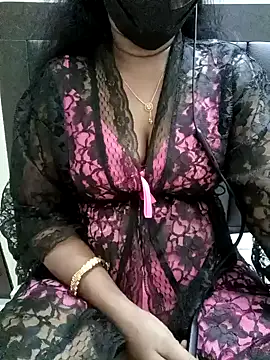 Snapshot of Tamil_Vishalini chatting on February 2025 04:14:01 PM Tamil Vishalini online show from February 2025 04:14:01 PM