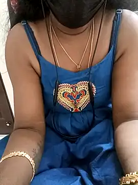 Snapshot of Tamil_Vishalini chatting on February 2025 04:53:02 PM Tamil Vishalini online show from February 2025 04:53:02 PM