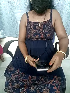 Snapshot of Tamil_Vishalini chatting on February 2025 04:55:01 PM Tamil Vishalini online show from February 2025 04:55:01 PM