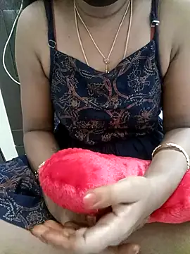 Snapshot of Tamil_Vishalini chatting on February 2025 12:52:02 AM Tamil Vishalini online show from February 2025 12:52:02 AM