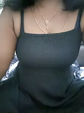 Snapshot of Tamil_Vishalini chatting on September 2025 03:47:02 PM Tamil Vishalini online show from September 2025 03:47:02 PM